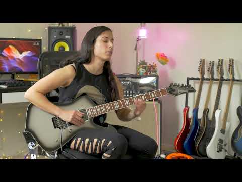 Nili Brosh Jams on Joe Satriani's "Searching" - Stripped x Three Backing