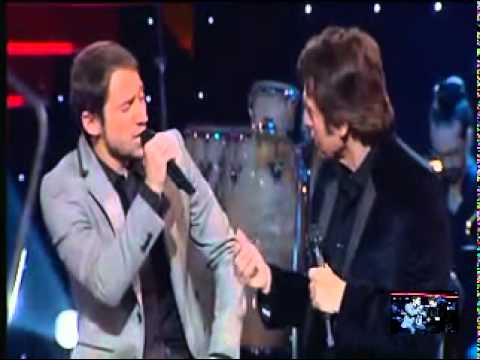 Raphael y su hijo Manuel Martos-Tres Palabras