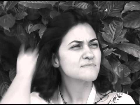 Zeina Sfeir (2012) by Gérard Courant - Cinématon #2700