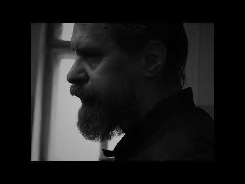 «Гнездо из бумаги»: трейлер фильма Сергея Кальварского (2024)