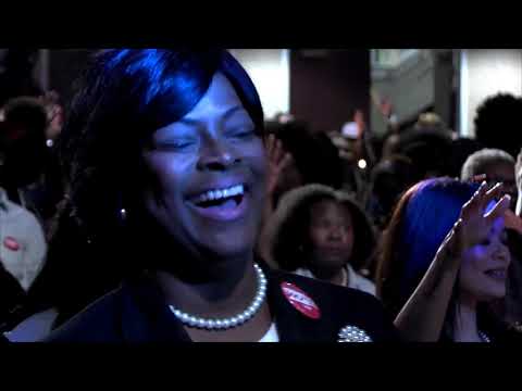 Casey J - "1,000 Hallelujahs" worship medley