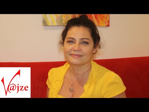 Pyeta valët vogëlushe, poezi nga Ali Asllani