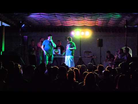 Javo vs Gamito - [Batalla de gallos]