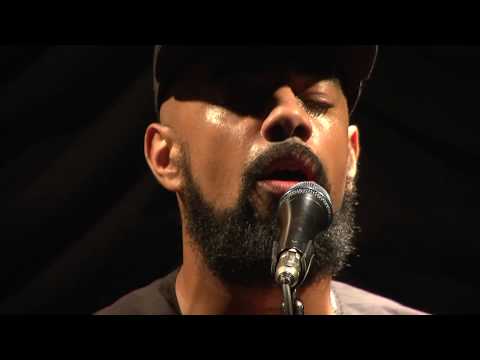 It´s A Man's Man's Man's World - Zorrito Von & The Cracks - Live At The Studio - U.C.Dadson Studios