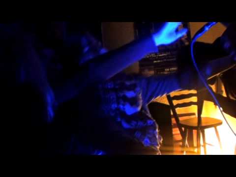 Frankonel - Dino Zoff @ Den22 (Berchem) 4/3/2011