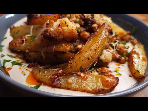 Spicy Cauliflower-Potato with Chickpeas | Easy Roasted Veggie Recipe