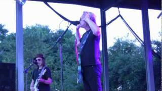 Todd Rundgren - Weakness (Rock n&#39; Resort 7-16-10).mpg