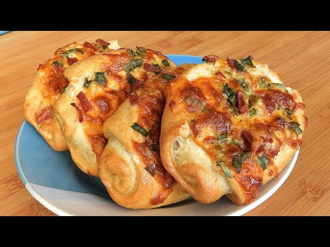 Soft cheese pretzel buns I Yummy chewy