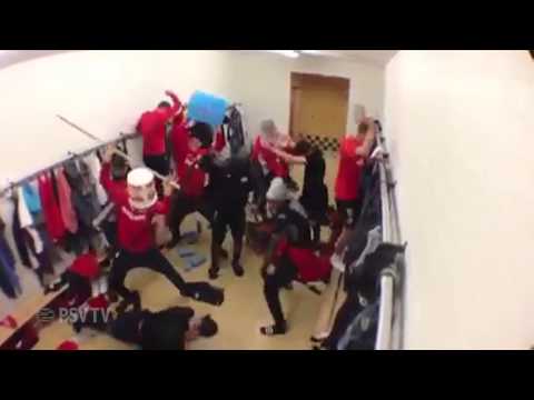 PSV A1: 'Harlem Shake' na afloop van PSV A1 - ADO Den Haag A1