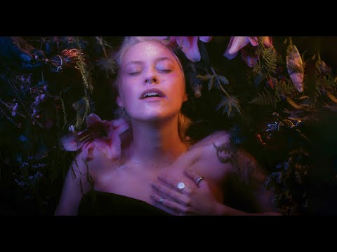 Video thumbnail for Chelsea Hotel #3