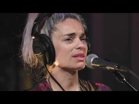 Fémina - Brillando (Live on KEXP)