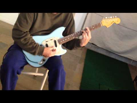 Fender 1965 Reissue Mustang Guitar Japan - Daphne Blue