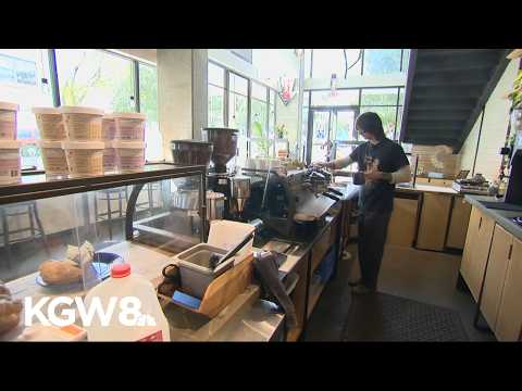 Starbucks closing several locations in Oregon, Washington ...