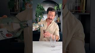 3 ingredient cocktail everyone should know! The daiquiri ￼#drinkrecipes #shorts