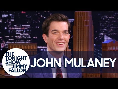 約翰-穆蘭尼讓傑克-吉倫哈爾為《麻袋午餐包》瘋狂。 (John Mulaney Got Jake Gyllenhaal to Go Crazy for Sack Lunch Bunch)