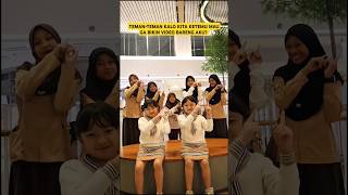 Download lagu JOGET VIRAL REMIX KAU DAN AKU  #kembar #jogetviral #shorts mp3