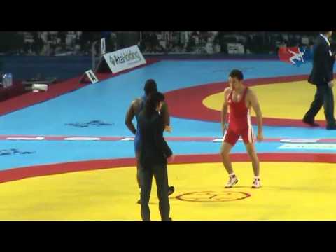 2011 Worlds Greco 66kg Quarters - Justin Lester (USA) vs. Kanatbek Begaliev (KGZ)