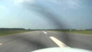 preview picture of video 'Cessna 172 Landing Halifax Northampton Airport (KIXA)'