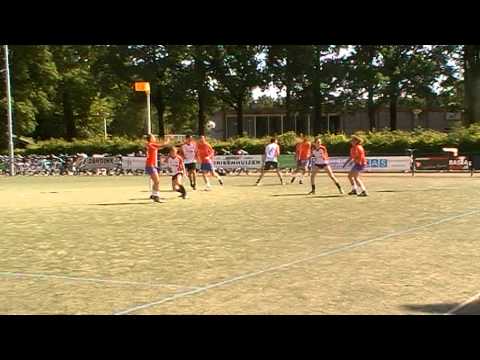 MIA 1 - DOS (W) 1 Eerste helft.