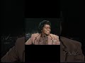 James Brown sings "Georgia" during an interview with Tom Snyder in 1994 🤩