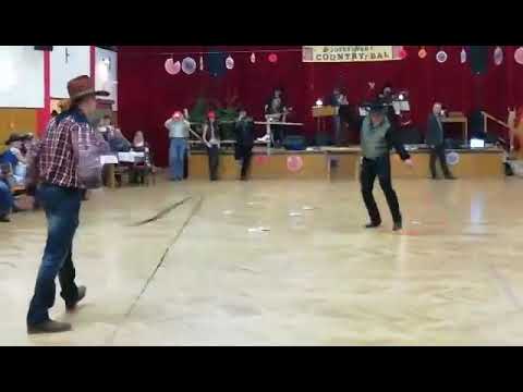 download lagu mp3 mp4 Akce Pelou, download lagu Akce Pelou gratis, unduh video klip Akce Pelou