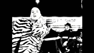 FURY IN THE SLAUGHTERHOUSE - &quot;Are You Real&quot; (Offizielles Video)