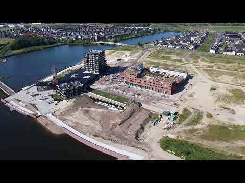 Het nieuwe winkelcentrum De Groote Wielen in Rosmalen