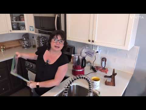 Dessert / Canadian Vintage  Cookbook