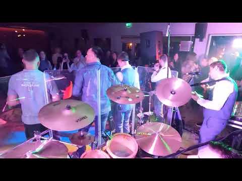 TS Krivi Dur - Kao moja mati (Zdravko Čolić) Live