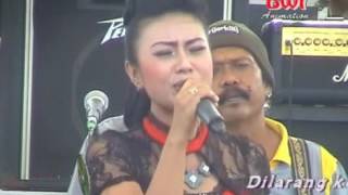Download lagu BIRUNYA RINDU - ACHA KUMALA - PANTURA mp3
