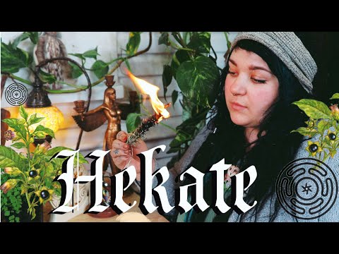 Working with Hekate... My Journey with the Goddess 🗝