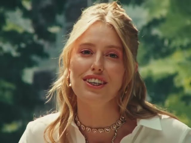 Aperol Im Glas von Lea & 01099 & Gustav & Zachi ((jetzt ansehen))