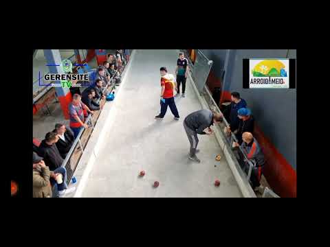 A bochada do título, a consagração de Charles Closs!