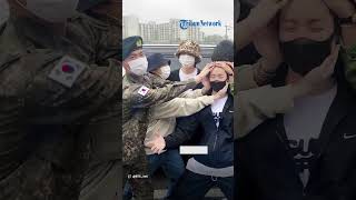 Momen Kompaknya BTS, Semua Member Antar J-Hope Masuk Wajib Militer, RM Beri Kode Selanjutnya?