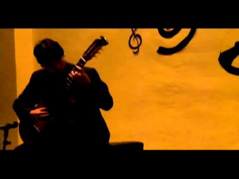 Carlos Villalba interpreta Nesta Rua (Isaías Savio)