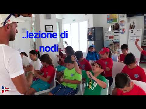 Scuola vela per adulti e bambini -