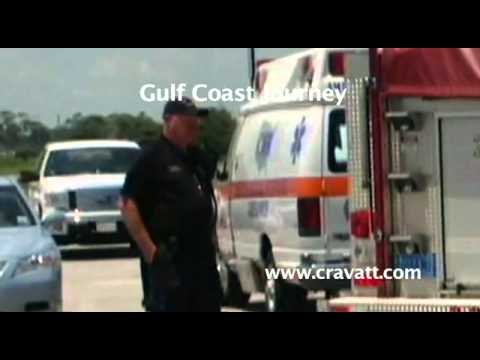 6'4 Cop BULLSHIT Bullies 4'11 Videographer as She Videos a BP Worker Taken Away in Ambulance