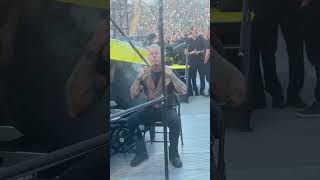 Download lagu James sings and conducts The Good, the Bad and the Ugly #metallica #m72munich 2024.5.26 #shorts mp3