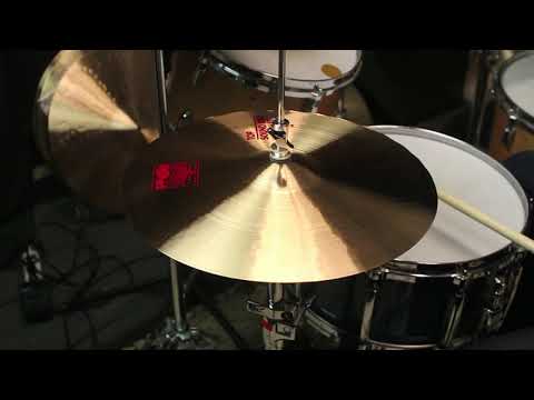 Paiste 14" 2002 Sound Edge Hi Hats - 931g/1071g