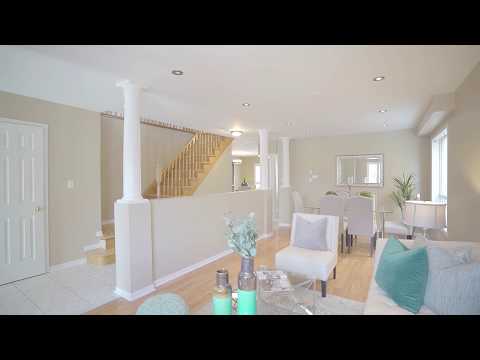 14 Monteith Crescent, Maple, ON L6A 3M7