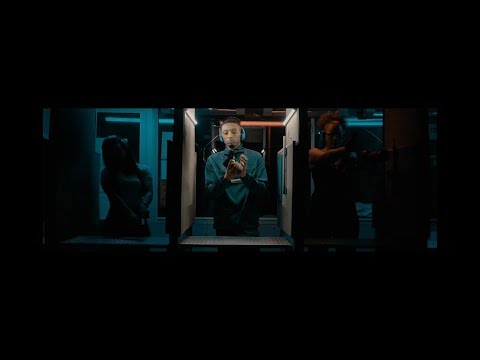 Take a Mic - Shoot (Clip Officiel)