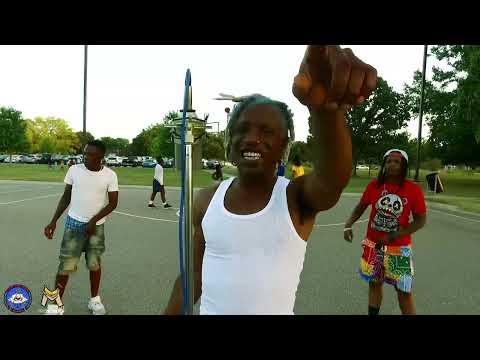“Pass The Ball 2 Me”(Street Performance) starring Fat Doodie x GetemTree x Semaj Trawest
