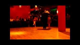 Leo Ortiz y Carla Rossi perform for Milonga Solidaria at El Beso no4 3465