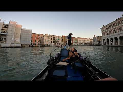 Venice Grand Canal Gondola Tour | 4K UHD 🎧 Binaural / Stereo audio | Italy