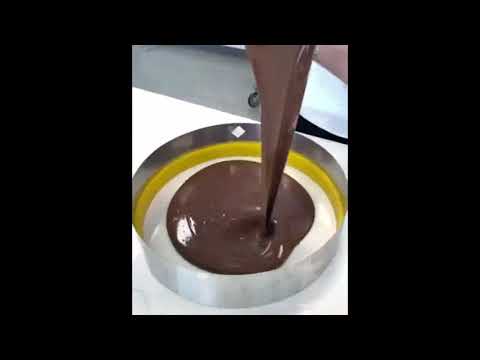 Amazing Delicious Chocolate Showpiece Cake Of King Cobra Snake |