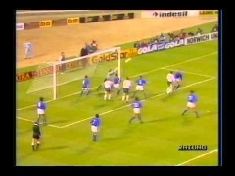 1989 (November 15) England 0-Italy 0 (Friendly).avi 