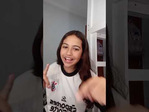 Desarrume-se comigo enquanto eu conto um babado da escola