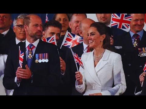 👑 Kate's Emotional Moment? Unseen Reactions & Royal Unity at VE Day Concert! 😭