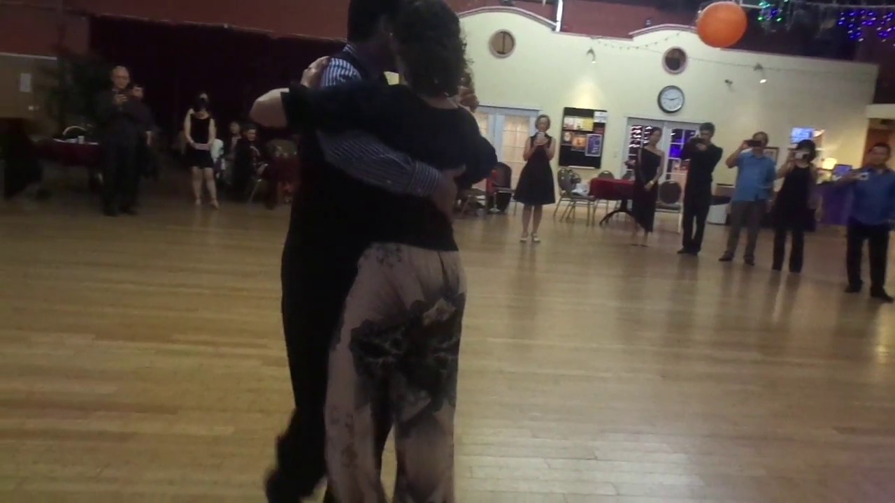 Argentine Tango Cross System with Giros-Turn Sebastian Acosta World Champion    11/8/2018