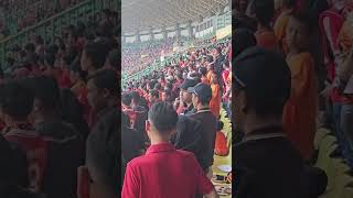 Download lagu Moment Dimana The Jak Tau Viking di Stadion Tapi Dibiarkan #persija #persijajakarta #vikingpersib mp3